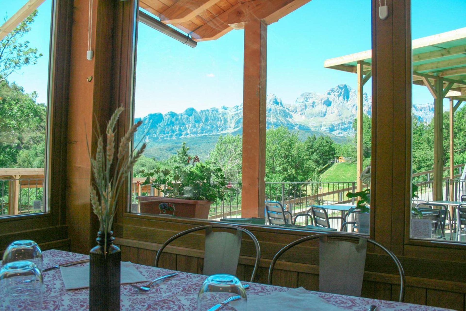 Panticosa Lodge Екстериор снимка