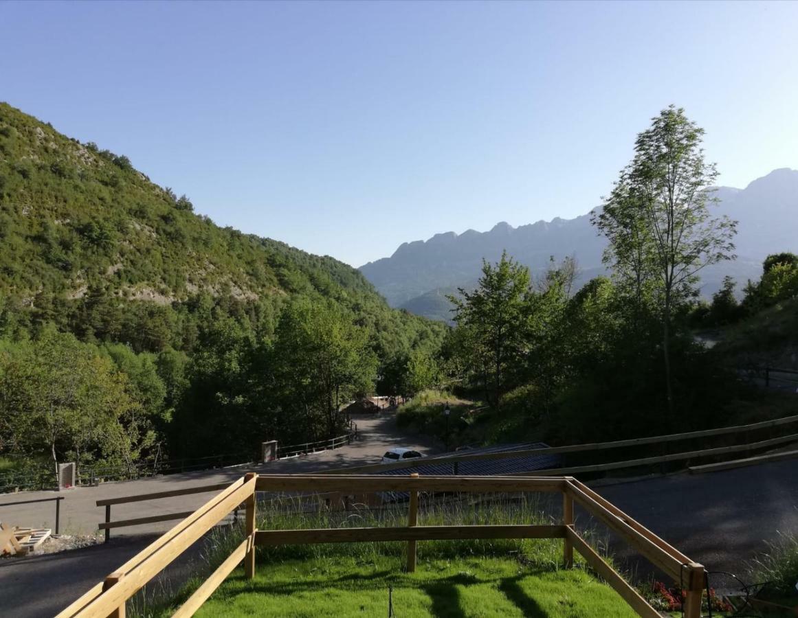 Panticosa Lodge Екстериор снимка