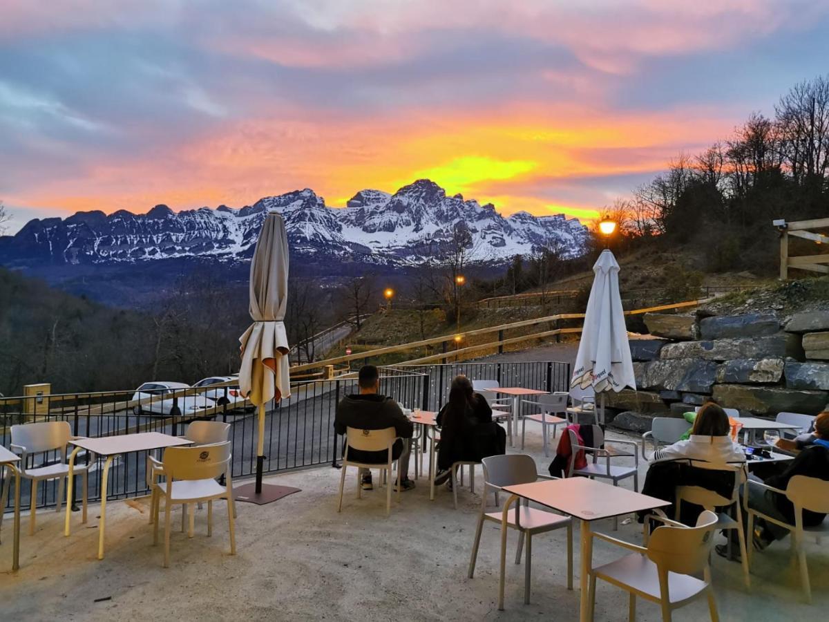 Panticosa Lodge Екстериор снимка